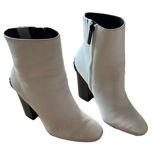 KENDALL AND KYLIE HAEYDEN WOMENS WHITE LEATHER BLOCK HEEL BOOTIES SIDE ZIP SZ 6